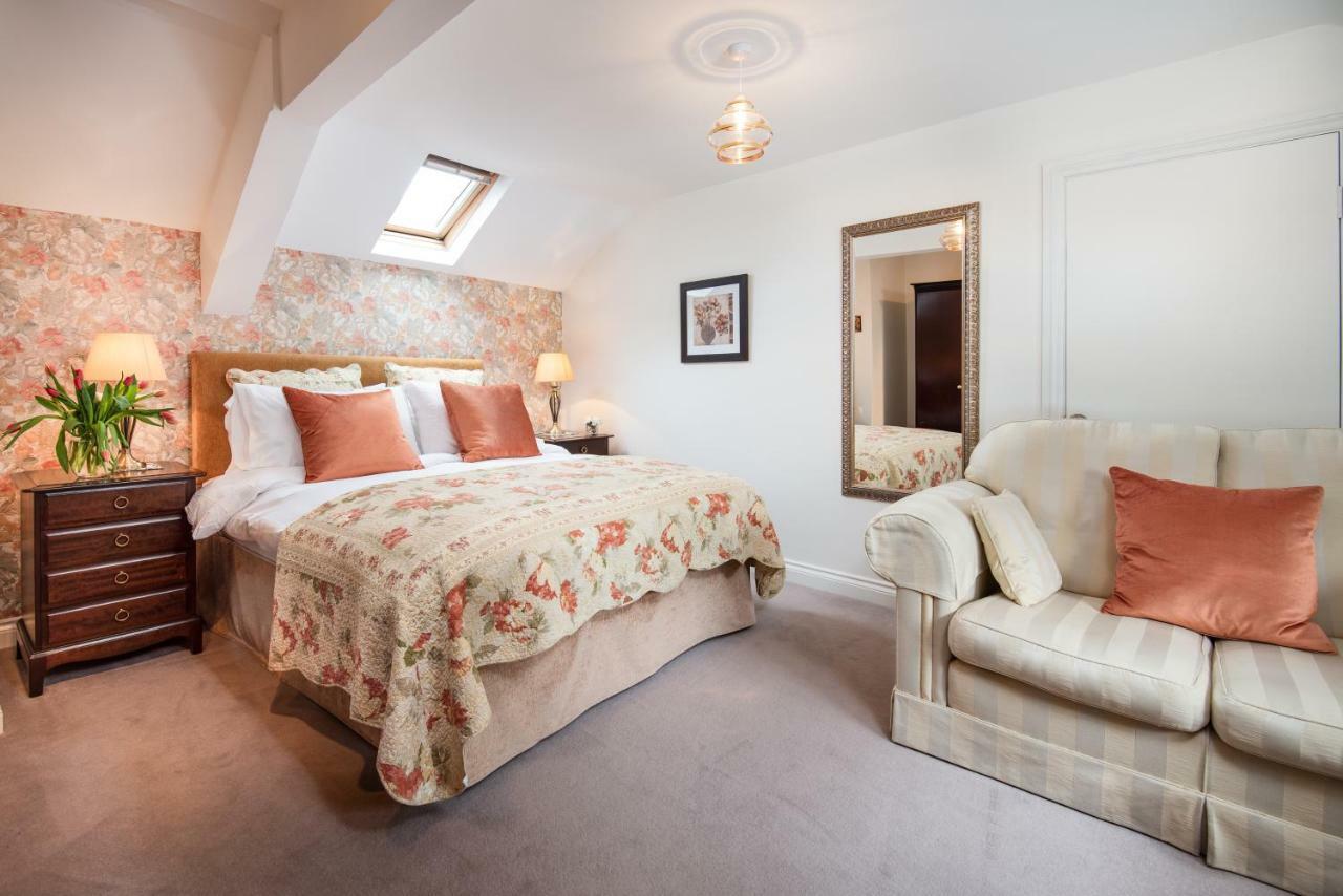 Coach House B & B 阿尼克 外观 照片